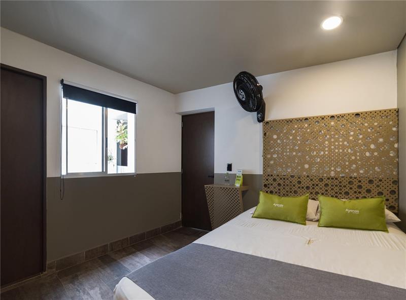 Hotel Prestige 메딜린 외부 사진