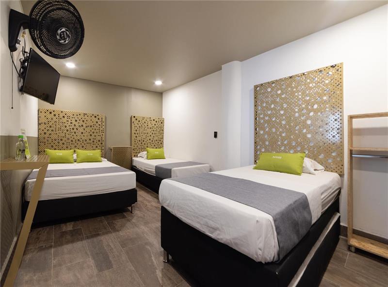 Hotel Prestige 메딜린 외부 사진