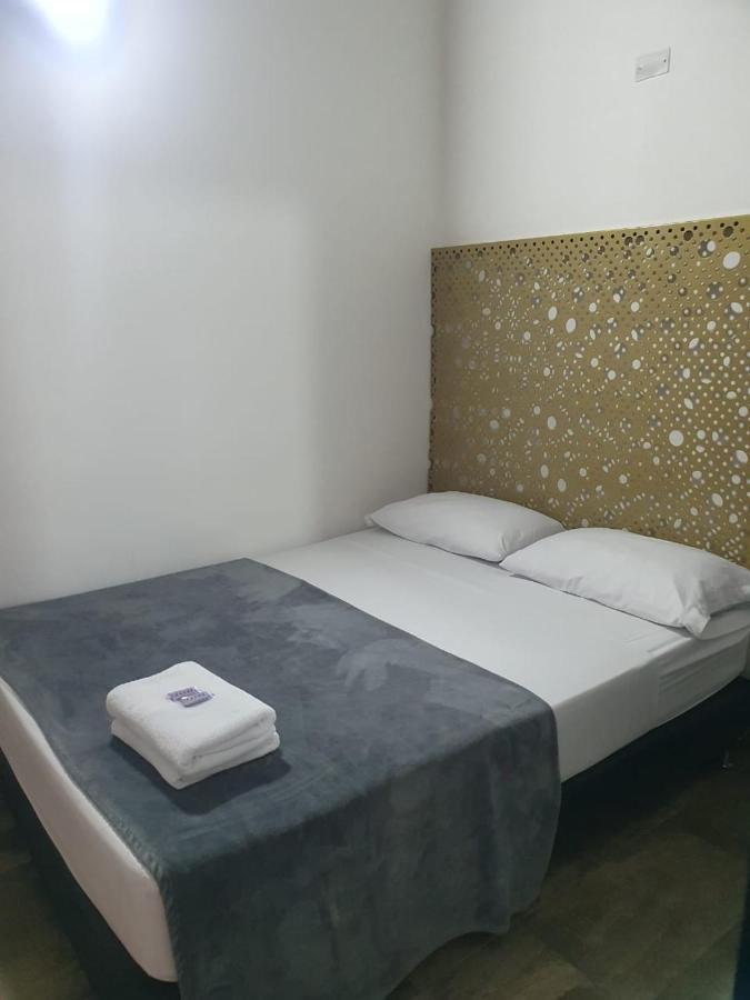 Hotel Prestige 메딜린 외부 사진