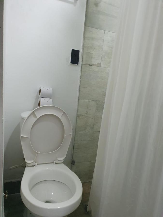 Hotel Prestige 메딜린 외부 사진
