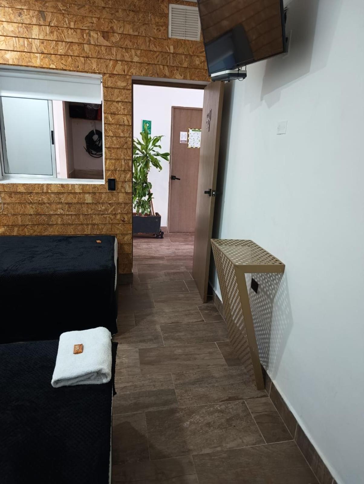 Hotel Prestige 메딜린 외부 사진